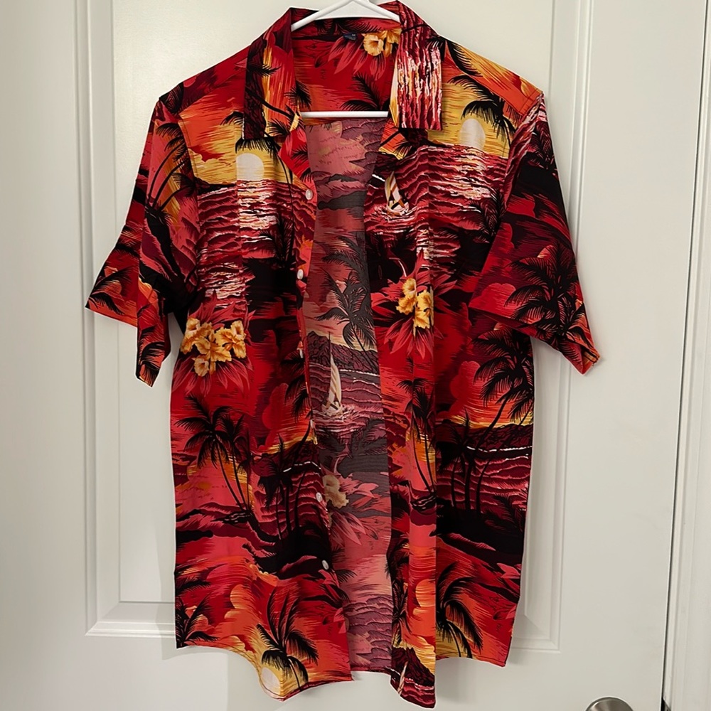 hawaiian button up